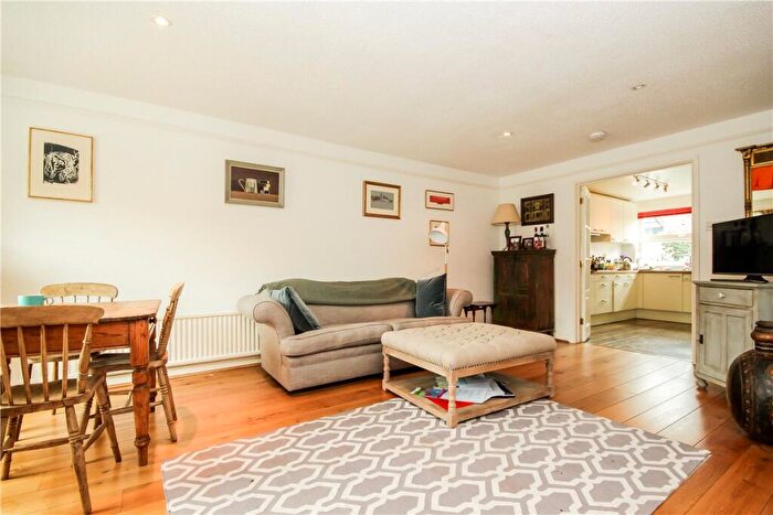 4 Bedroom Terraced House To Rent In St Bernards Road, Oxford, Oxfordshire, OX2