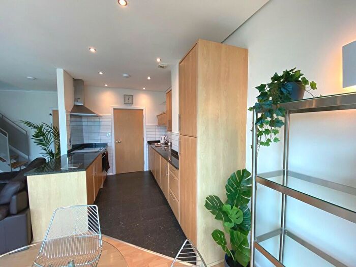 2 Bedroom Apartment To Rent In New Hampton Lofts, Great Hampton Street, B18