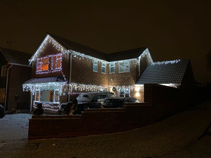 5 Bedroom Detached House For Sale In Northumberland Avenue, Nuneaton, CV10