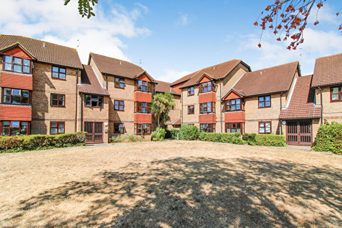 1 Bedroom Apartment To Rent In Ryde Court, Aldershot, Aldershot, Hampshire, GU12