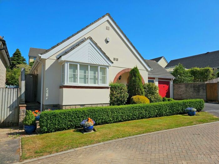 3 Bedroom Detached Bungalow For Sale In Herons Brook, Okehampton, Devon, EX20