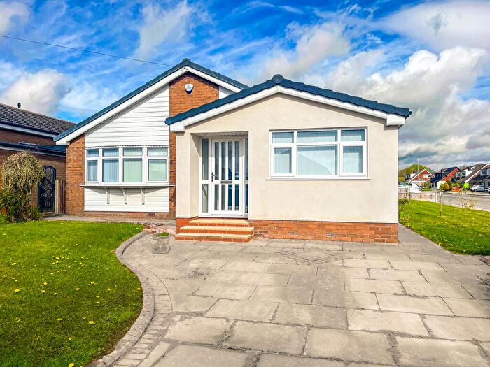 3 Bedroom Detached Bungalow For Sale In Garstang Drive, Seddons Farm, Bury, BL8