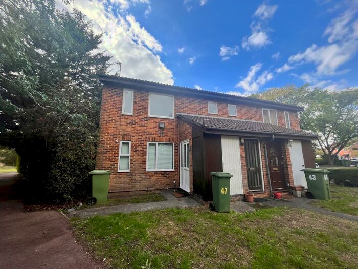 Studio To Rent In Yarrow Way, Locks Heath, SO31