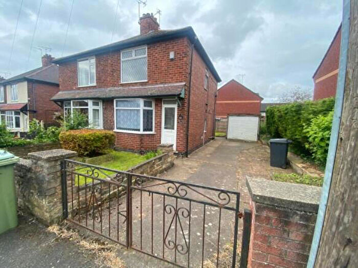 3 Bedroom House To Rent In New Linden Street, Shirebrook, NG20