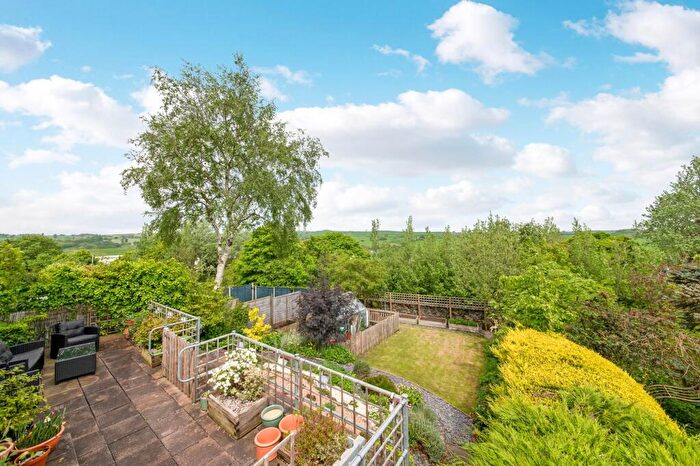 4 Bedroom Detached House For Sale In Vivien House, Spencer Street, Skelmanthorpe, HD8