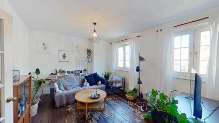 2 Bedroom Flat To Rent In Bewley Street, Shadwell, London, E1