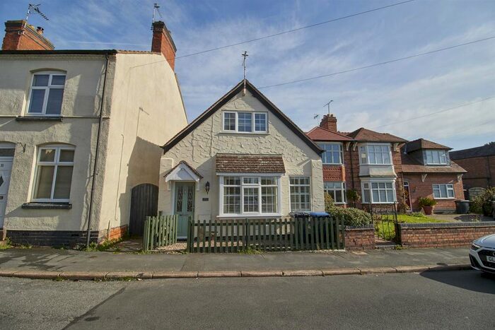 2 Bedroom House To Rent In Lutterworth Road, Burbage, Hinckley, LE10