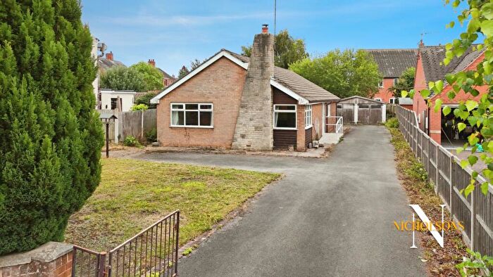3 Bedroom Detached Bungalow For Sale In Whinney Moor Lane, Retford, Nottinghamshire, DN22