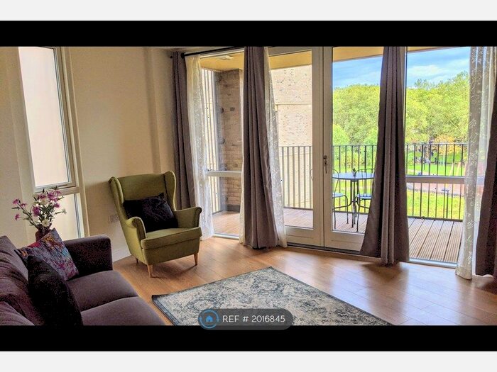 2 Bedroom Flat To Rent In Stead Street, London, SE17