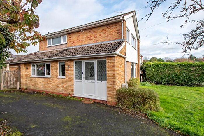 3 Bedroom Detached House To Rent In Spadesbourne Road, Lickey End, Bromsgrove, Worcestershire, B60