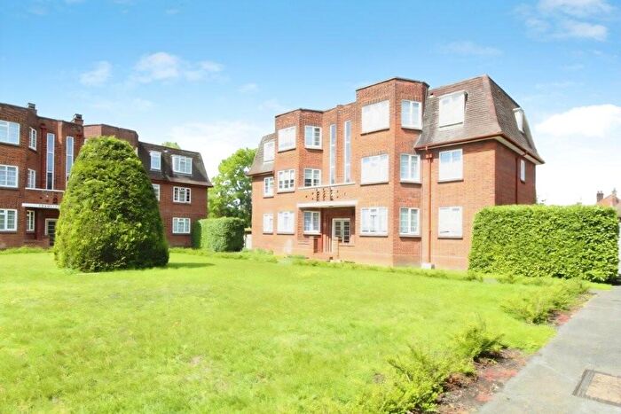1 Bedroom Flat For Sale In Valley Road, Ipswich, IP1