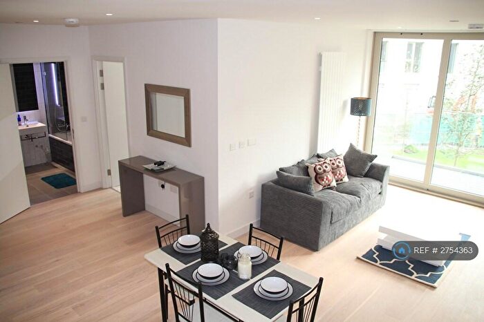 1 Bedroom Flat To Rent In Royal Wharf, London, E16