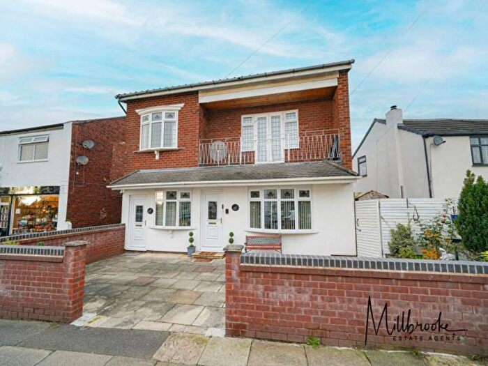 2 Bedroom Property For Sale In Leigh Road, Worsley, M28