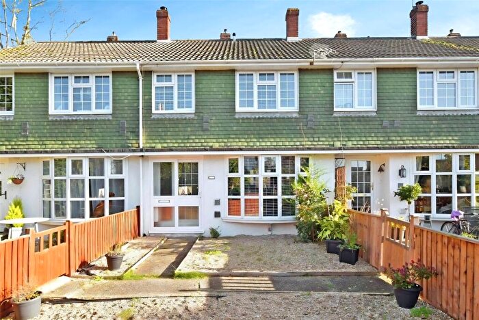 3 Bedroom Terraced House For Sale In North Street, Emsworth, Hampshire, PO10
