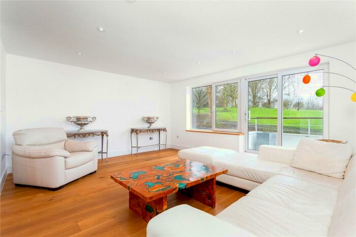 5 Bedroom Terraced House To Rent In Meadowbank, Primrose Hill, London, NW3