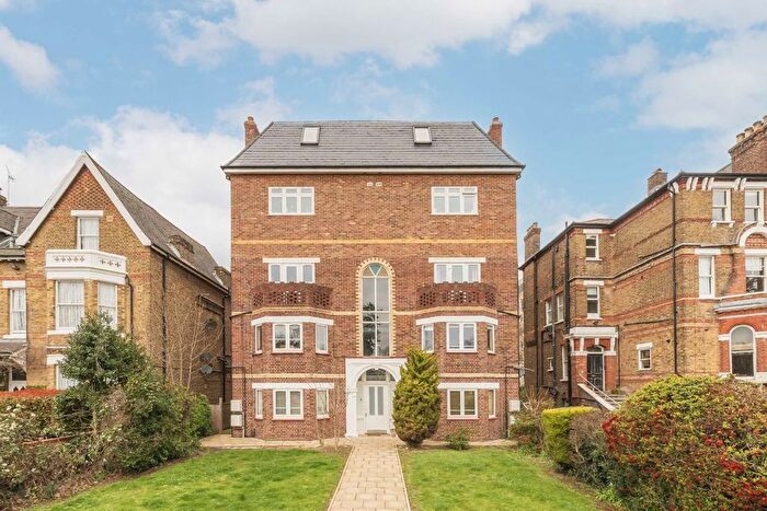 1 Bedroom Flat For Sale In Mattock Lane, Ealing, W5