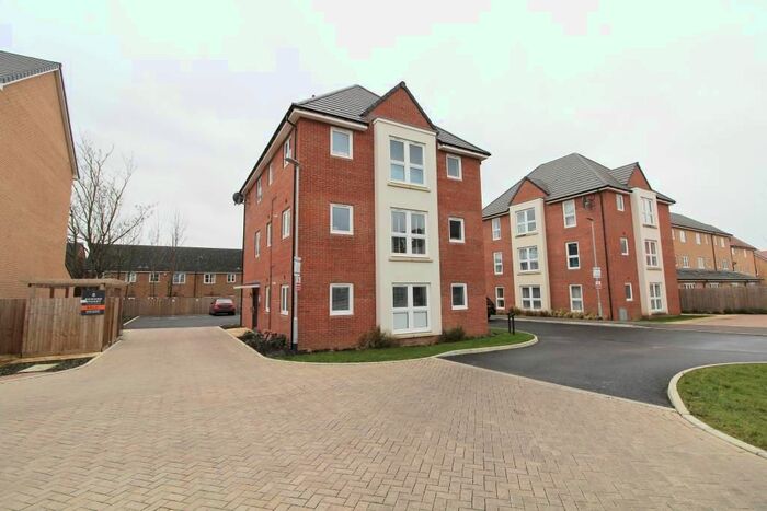 2 Bedroom Flat To Rent In Bentley Grove, Peterborough, PE3