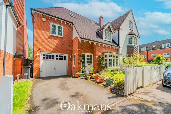 5 Bedroom Property To Rent In Middlepark Drive, Birmingham, B31