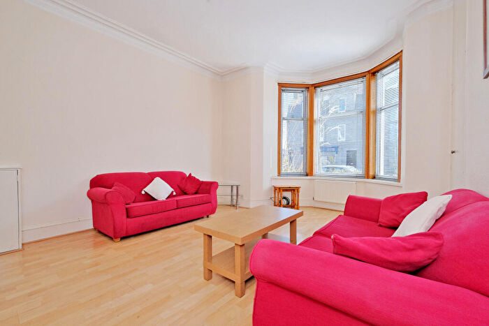 1 Bedroom Maisonette To Rent In Union Grove, Aberdeen, AB10