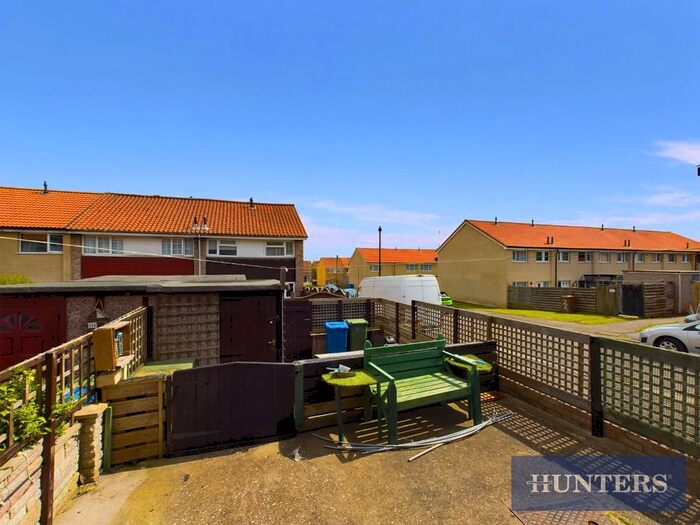 2 Bedroom End Of Terrace House To Rent In Carnaby Avenue, Bridlington, YO16