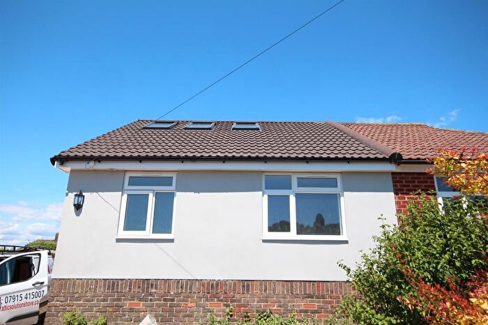 5 Bedroom Semi-Detached Bungalow To Rent In Mayfield Close, Patcham, Brighton, BN1