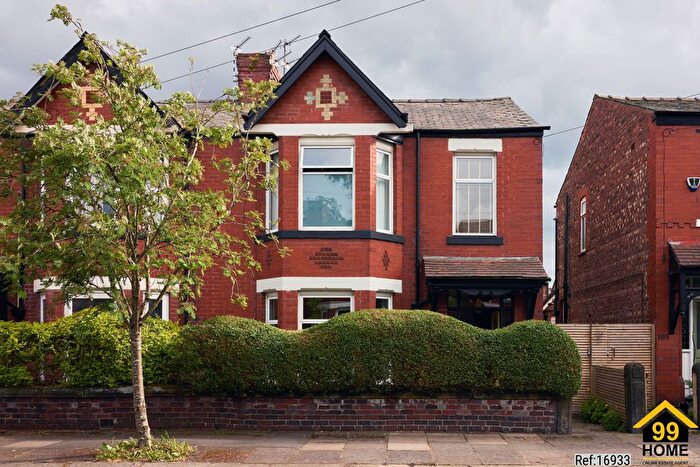 3 Bedroom Semi-Detached House For Sale In Newport Road, Manchester, Greater, M21