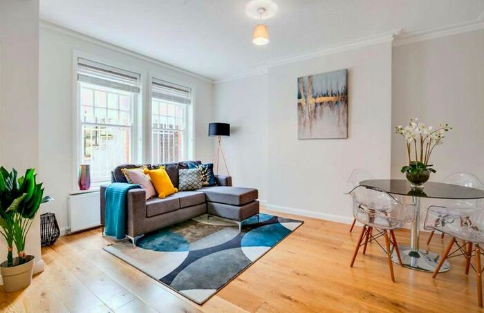 1 Bedroom Flat To Rent In Palliser Road, London, W14