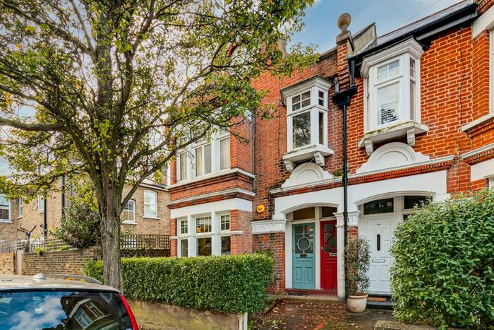 2 Bedroom Maisonette To Rent In Cowley Road, London, SW14