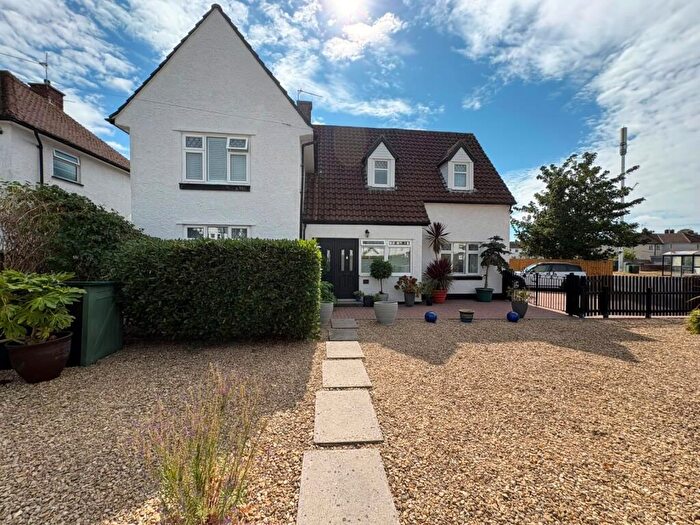 4 Bedroom Detached House For Sale In A Redlands Road, Penarth, The Vale Of Glamorgan., CF64