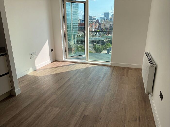 1 Bedroom Flat To Rent In Snowhill Wharf, Birmingham, B4