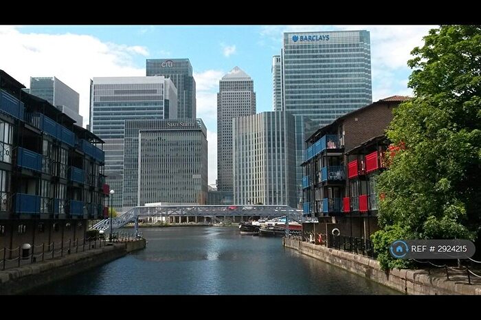 Studio To Rent In Bridge House Quay, London, E14