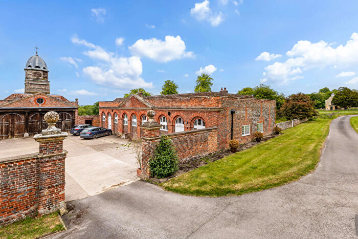 3 Bedroom Semi-Detached House To Rent In Park Farm House, Wheatfield, Thame, OX9