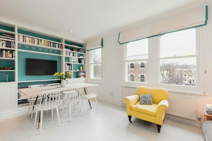 2 Bedroom Maisonette To Rent In Sterndale Road, Brook Green, London, W14