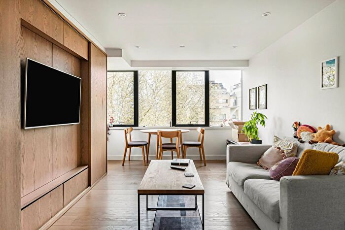 1 Bedroom Flat For Sale In Fann Street, London, EC2Y