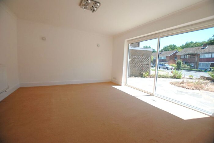 2 Bedroom Detached House To Rent In Old Fox Close, Caterham, Surrey, CR3