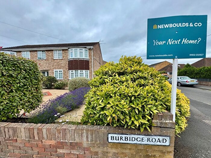 2 Bedroom Maisonette To Rent In Burbidge Road, Shepperton, TW17