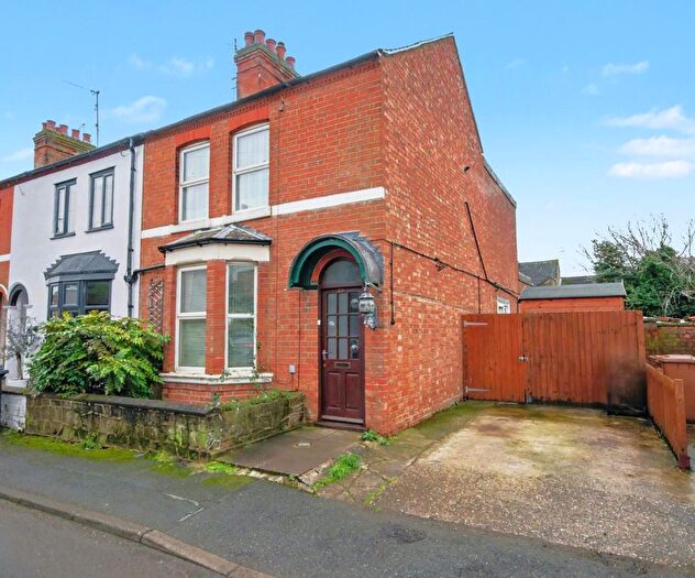 3 Bedroom End Terrace House For Sale In Victoria Street, Earls Barton, Northampton, NN6