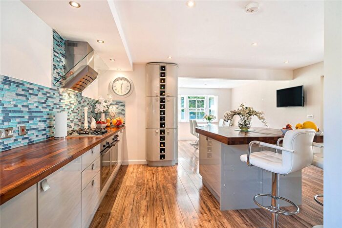 4 Bedroom Detached House For Sale In Hewas Water, St Austell, PL26
