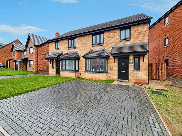 3 Bedroom Semi-Detached House For Sale In Barbet Drive, Abbey Heights, NE15