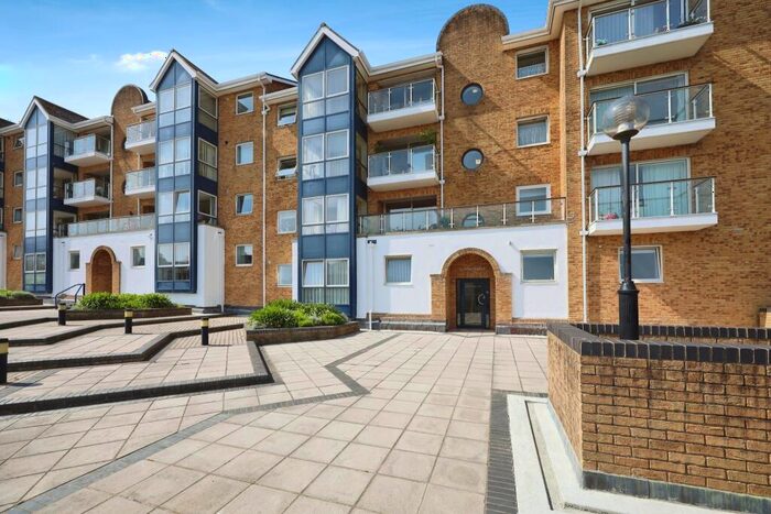 1 Bedroom Apartment To Rent In Griffin House, Cowes, PO31