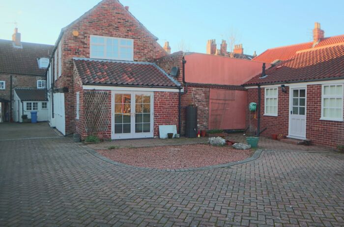 5 Bedroom Terraced House To Rent In North Bar Without, Beverley, HU17