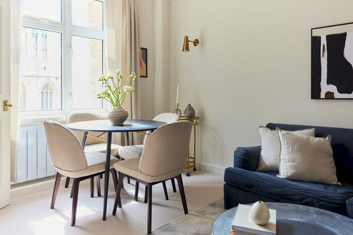 1 Bedroom Apartment To Rent In Fetter Lane, London, EC4A
