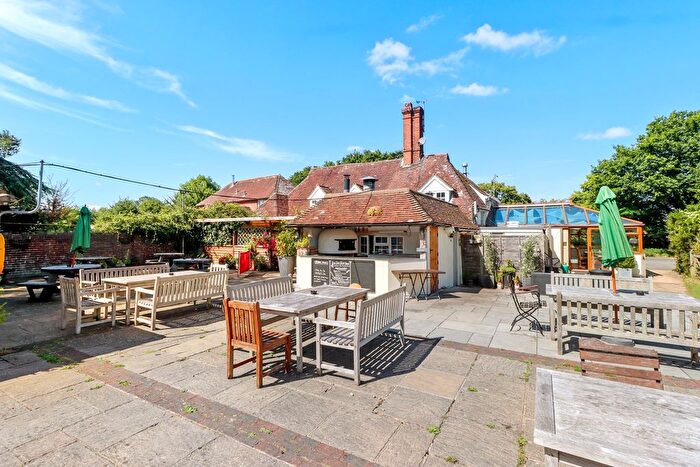 Country House For Sale In Chalvington Road, Chalvington, Hailsham, BN27