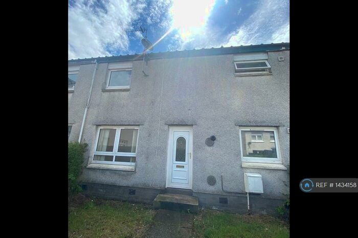 3 Bedroom Terraced House To Rent In Dunvegan Place, Irvine, KA12