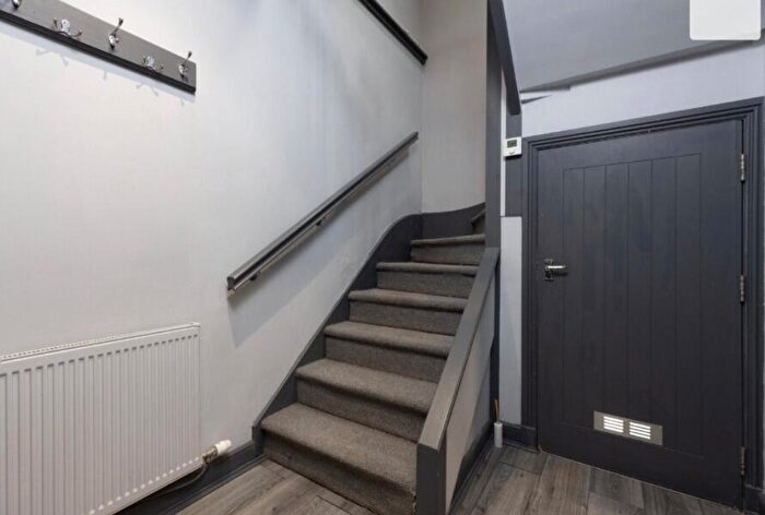 1 Bedroom Mews To Rent In Cornton Place, Crieff, Perthshire, PH7