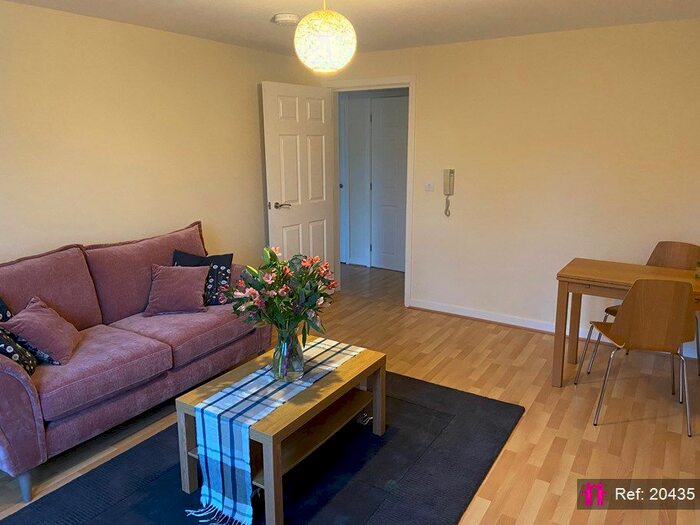 2 Bedroom Flat To Rent In Clough Close, Middlesbrough, TS5