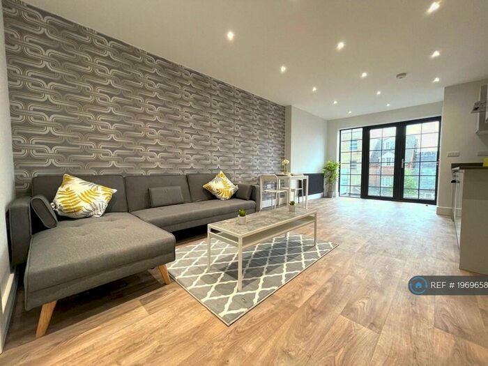 1 Bedroom Flat To Rent In Alma Street, Luton, LU1