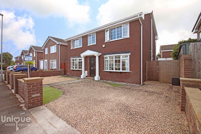 4 Bedroom Detached House For Sale In Tudor Close, Poulton-Le-Fylde, FY6