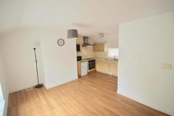 1 Bedroom Flat To Rent In Manchester Road, Deepcar, Sheffield, S36