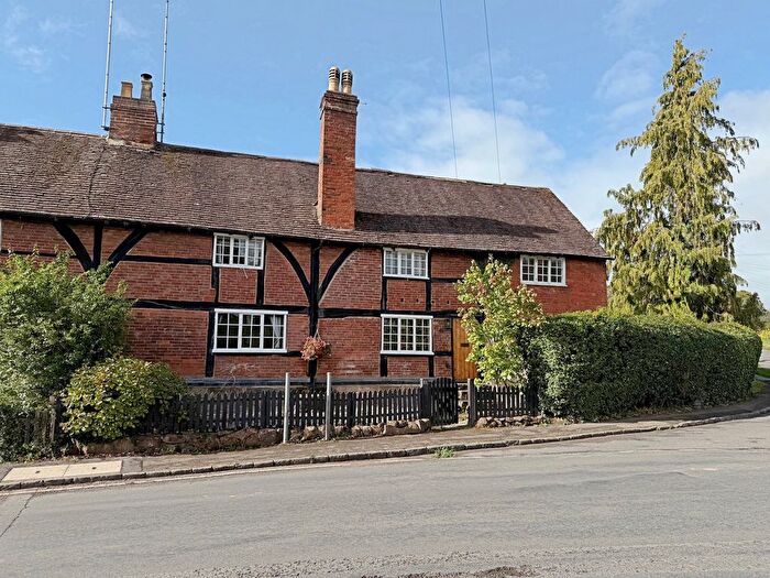 3 Bedroom Cottage For Sale In Coventry Road, Stoneleigh, CV8